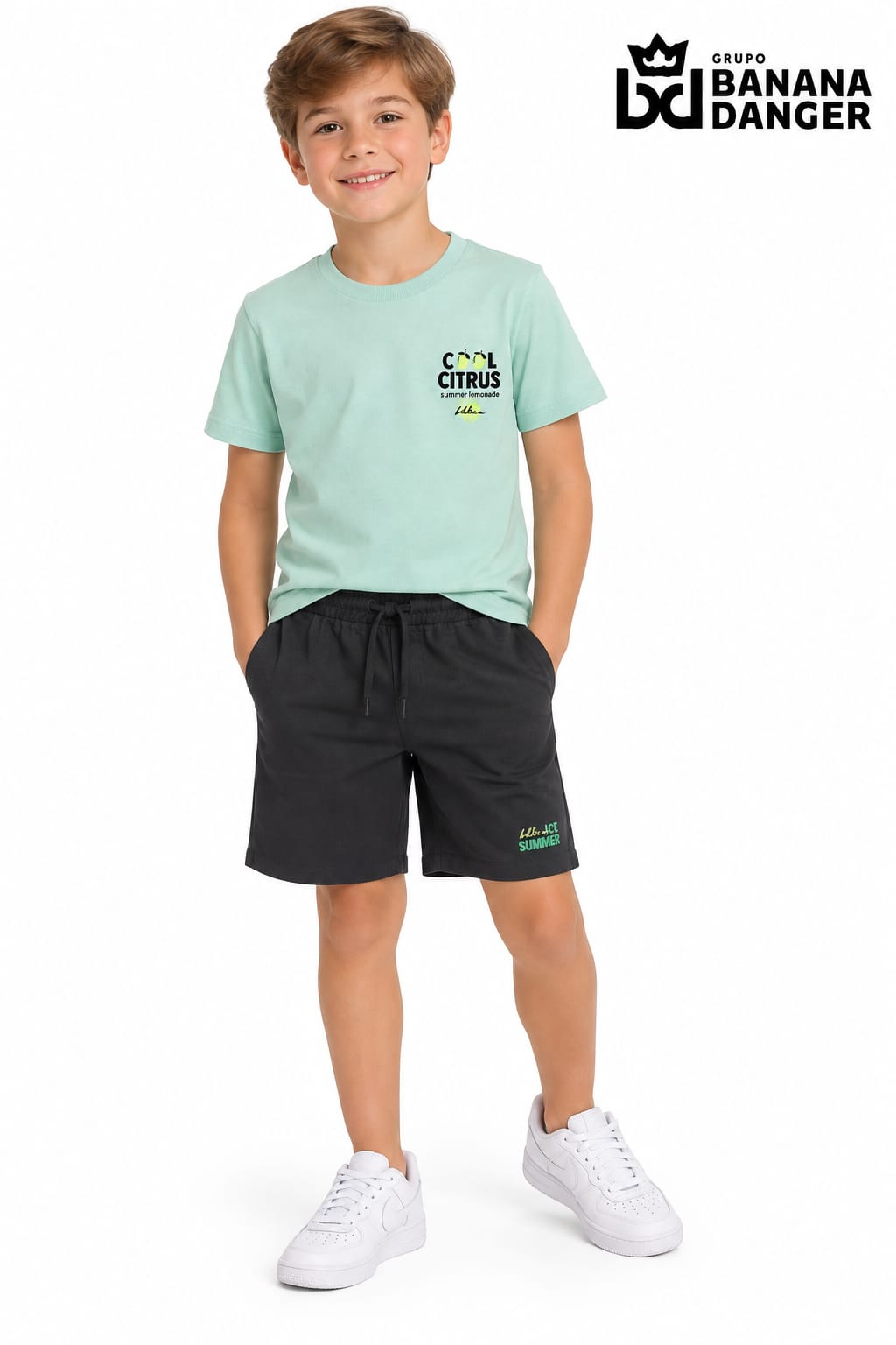 Conjunto Infantil Camiseta e Shorts Banana Danger